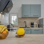 The View - Happy Apartment *