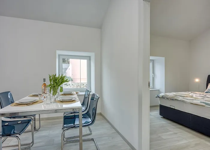 The View Apartment Veli Losinj - Happy Rentals * וולי לוסיניי