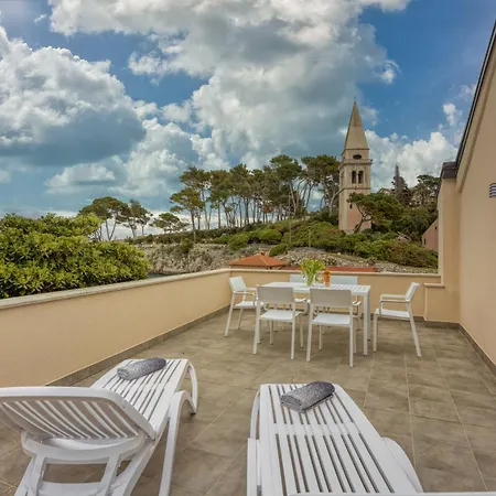 Apartment Panorama - Happy